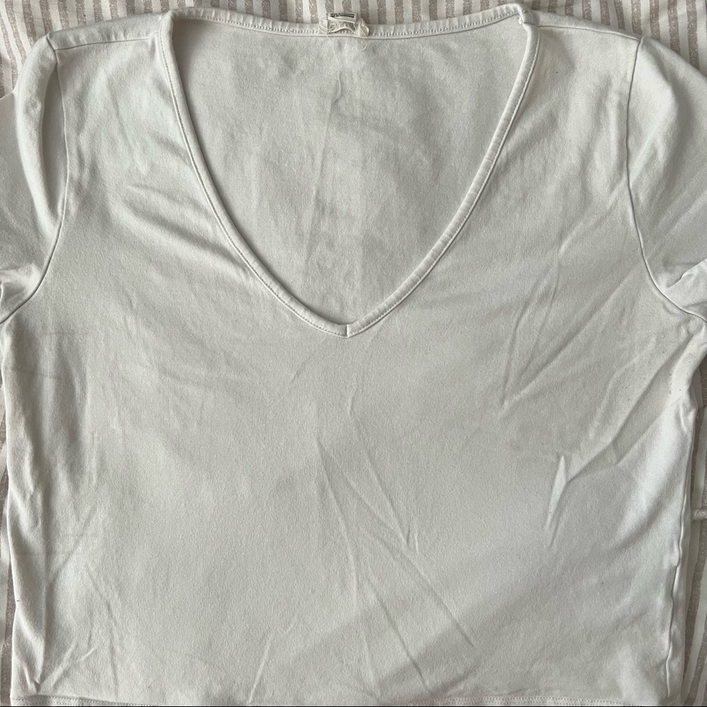 Garage White V-neck Cropped Tee Size L - Picture 3 of 4